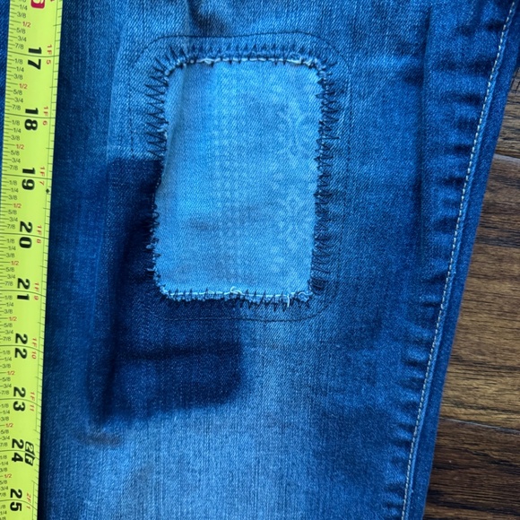 NYDJ Boyfriend Jessica Lift & Tuck jeans - Picture 4 of 9